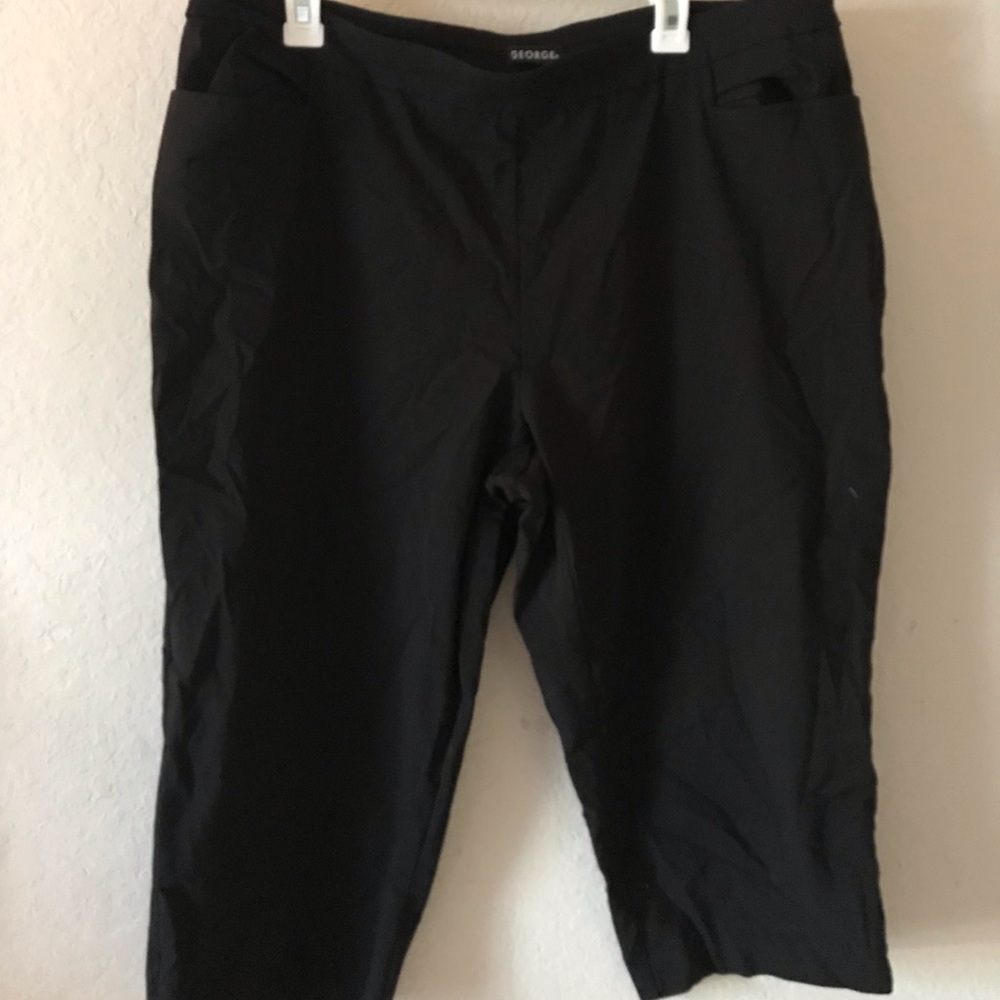 George Black Capris